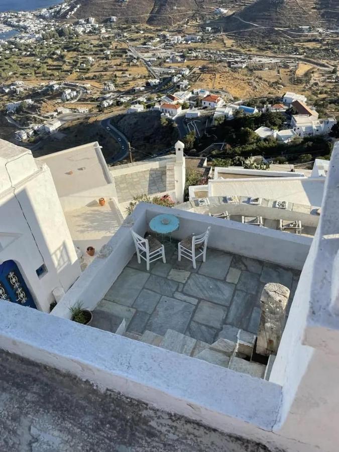 Windhouses Serifos מראה חיצוני תמונה